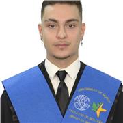 Profesor licenciado en Biología con 2 años de experiencia impartiendo clases online y presencial.